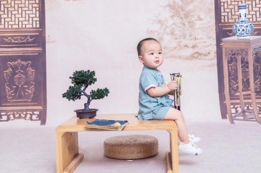 渠县宝宝几个月可以笑出声